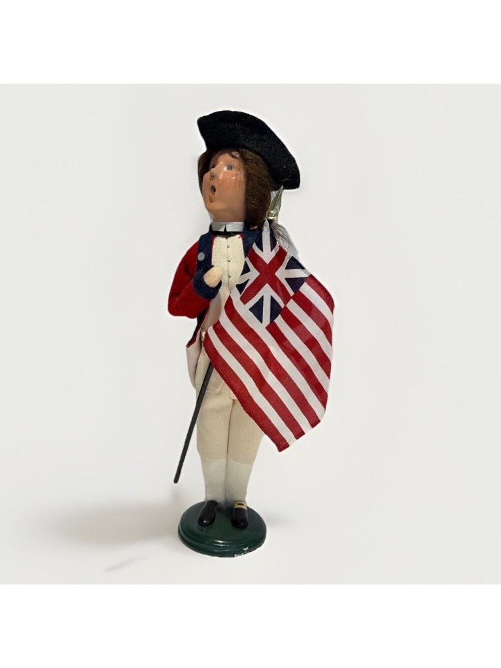2002 Byers Choice Williamsburg Patriotic Soldier Caroler Flag America USA RARE